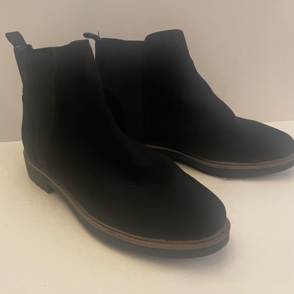 STEVE MADDEN BOOTIES - Picture 6 of 6
